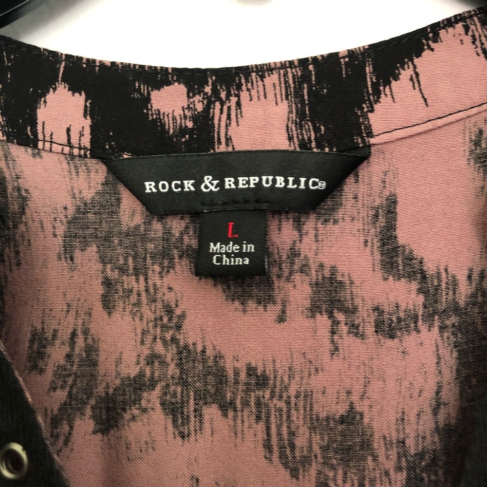 Leopard Print Top - Picture 8 of 8